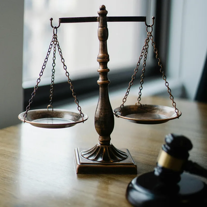 16 la balanza de la justicia